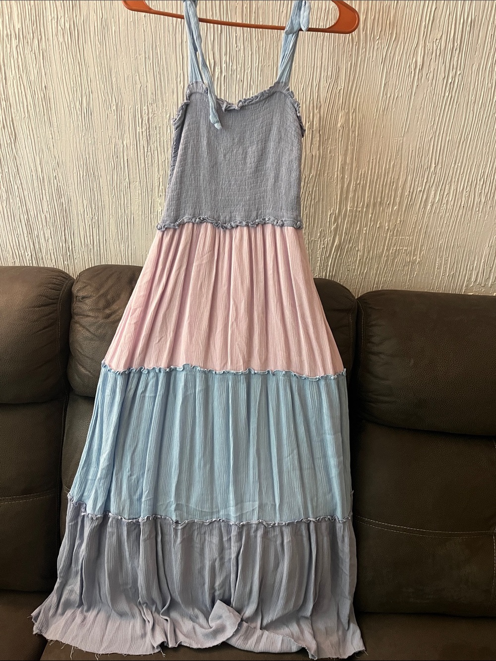 Source Unknown Girls Tiered Spaghetti Strap Dress in Pink & Light Blue